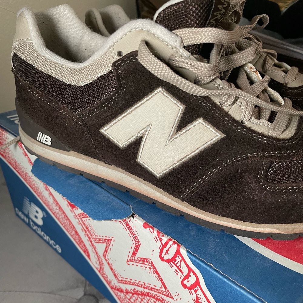 New Balance Brown Cream Sneakers Classic Design